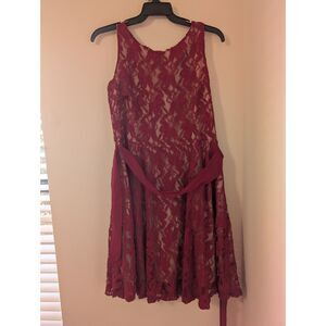 Danny & Nicole Women’s Lace Dress – Size 16 – Burgundy – Elegant & Flattering